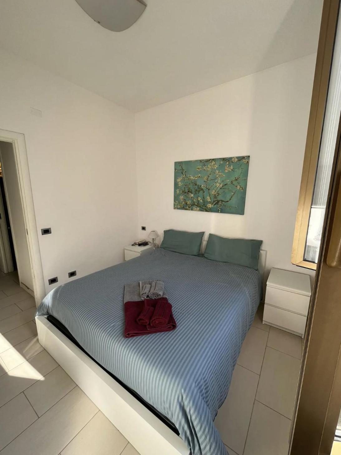Entire House - Cute And Modern Flat, Very Well Connected To The Center Milan